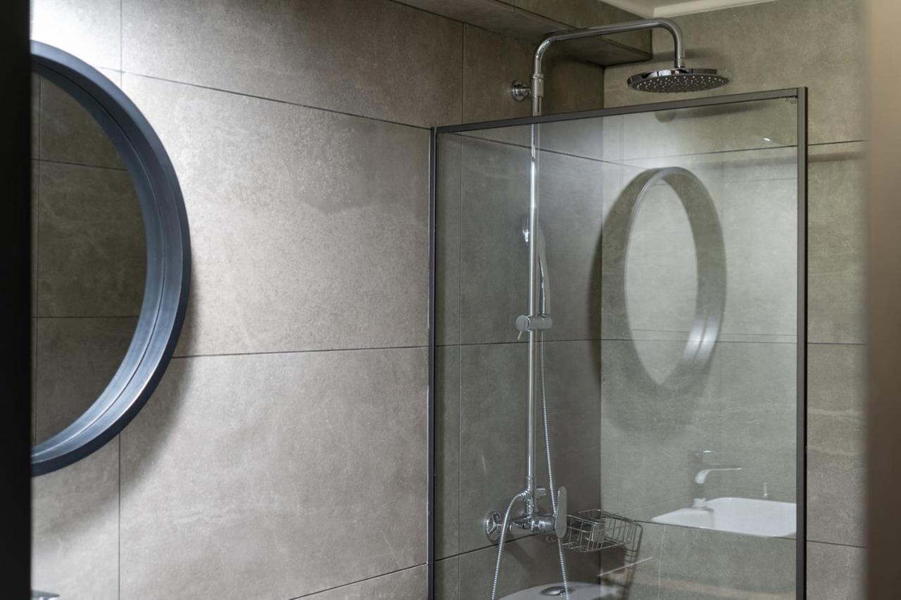 Quattro Domus Apartment Heraklion  Bagian luar foto